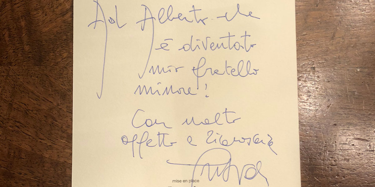 dedica-avati-uva-min